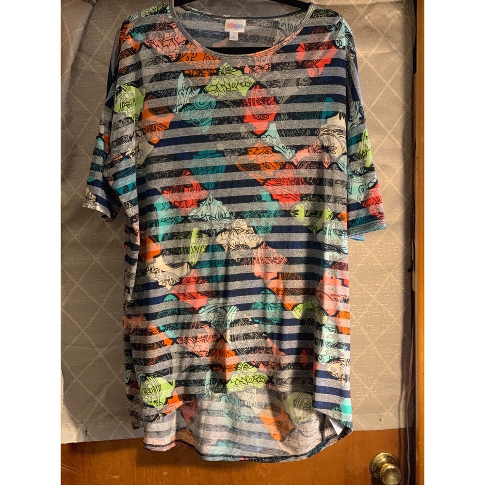 Lularoe Irma size L